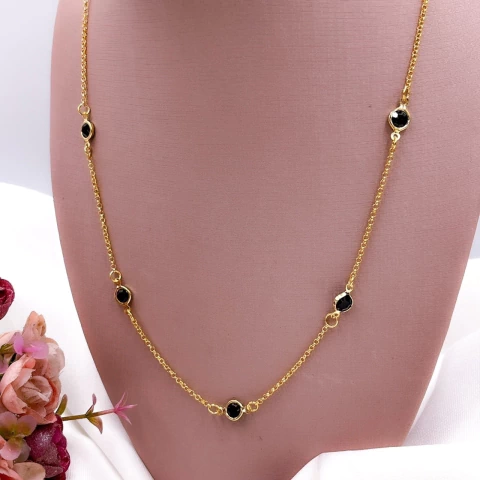 COLAR LONGUINHO FOLHEADO A OURO 18K - TIFANY PRETO