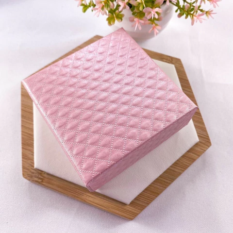 CAIXINHA PARA PRESENTE JOIAS BIJUTERIAS 7x7 ROSA