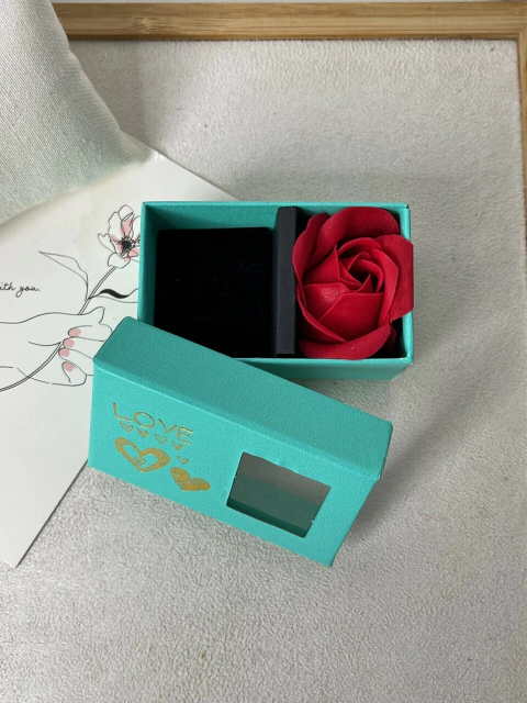 CAIXINHA PARA PRESENTE JOIAS BIJUTERIAS 4X8 LOVE COM FLOR LUXO - VERDE TIFF