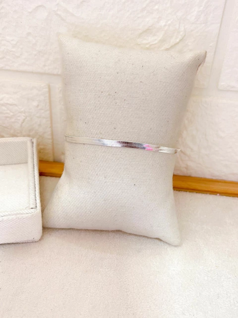 PULSEIRA FOLHEADA A PRATA LAMINA FITA