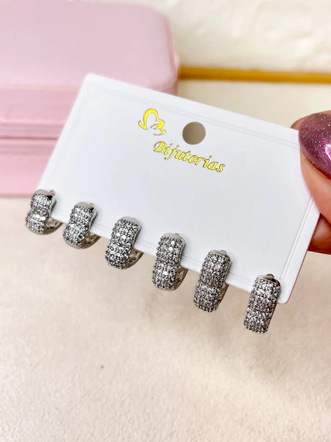 CARTELA 3 PARES TRIO BRINCO ARGOLINHA CRAVEJADA BIJU FINA - PRATEADO