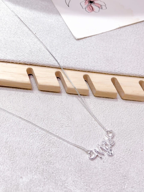 COLAR FOLHEADO A PRATA - MÃE