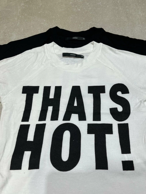 Hot / Baby Tee "Hot" - comprar online