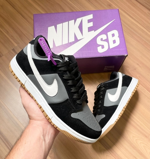 NIKE DUNK SB