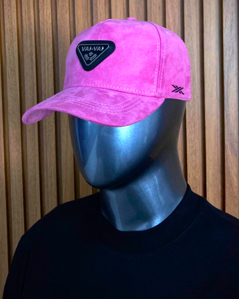 BONÉ SUEDE ROSA COM METAL - comprar online