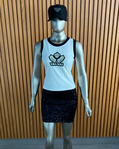 REGATA OFF WHITE COM DETALHE PRETO - comprar online