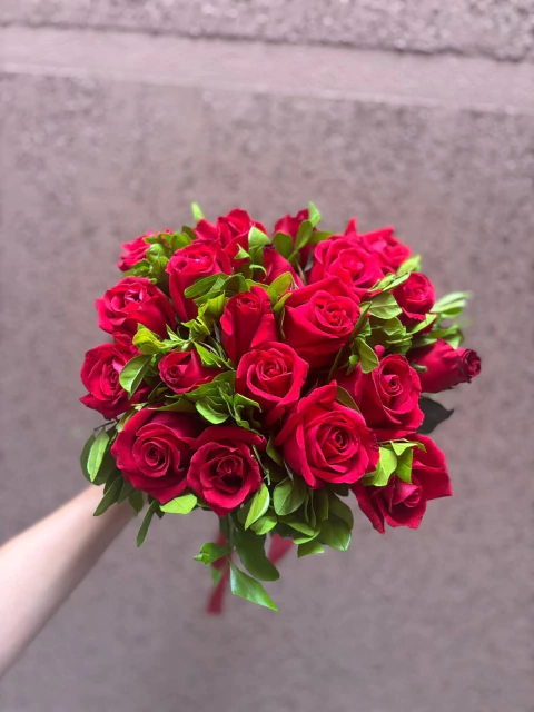 Buquê de 20 rosas