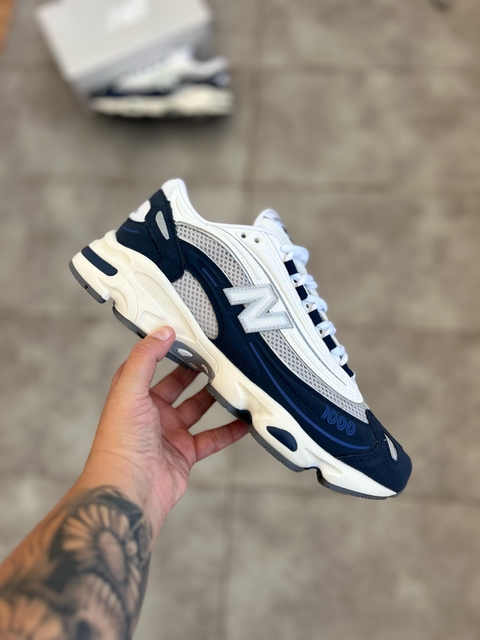 Tênis NB 1000 Branco com detalhes Azul – Modelo Premium