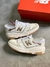 Conforto e estilo para todas as ocasiões com o novo NB 550 Bege.