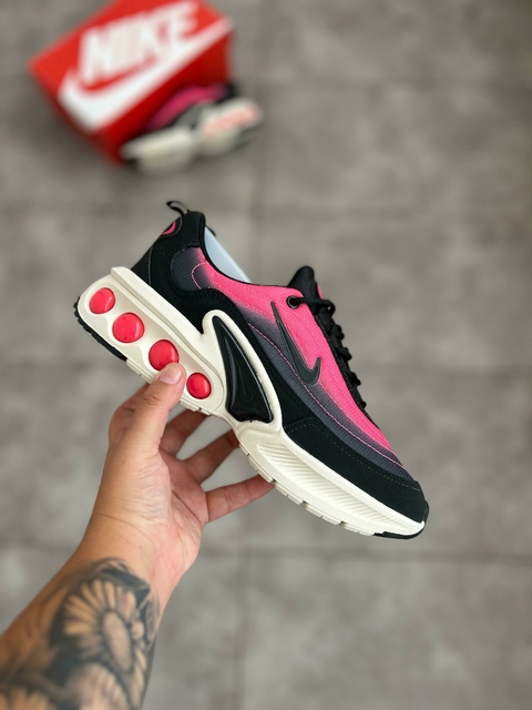 Conforto e estilo em um só tênis — Air Max DN Preto/Rosa Premium.