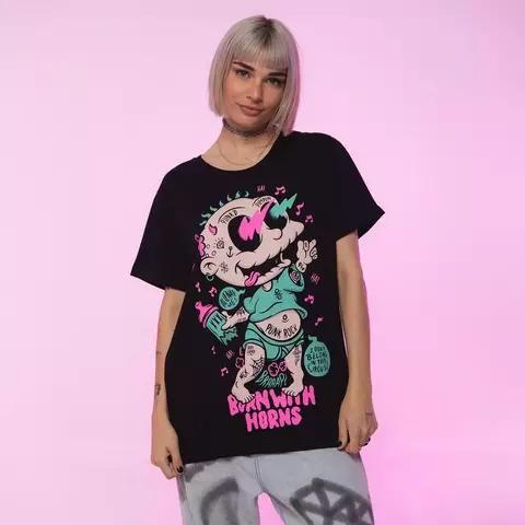 Remera Born with Horns - comprar online