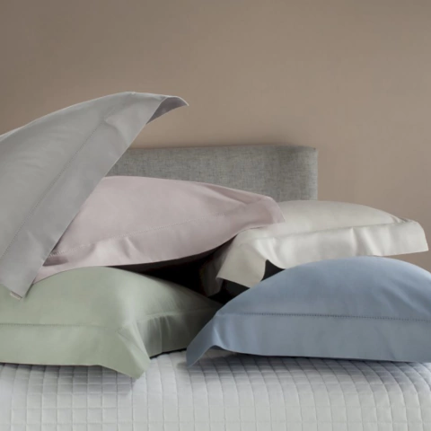 Fronha 50x70cm Cetim 300 Fios Buddemeyer Bud Vision New Colors II 100% Algodão Penteado - comprar online