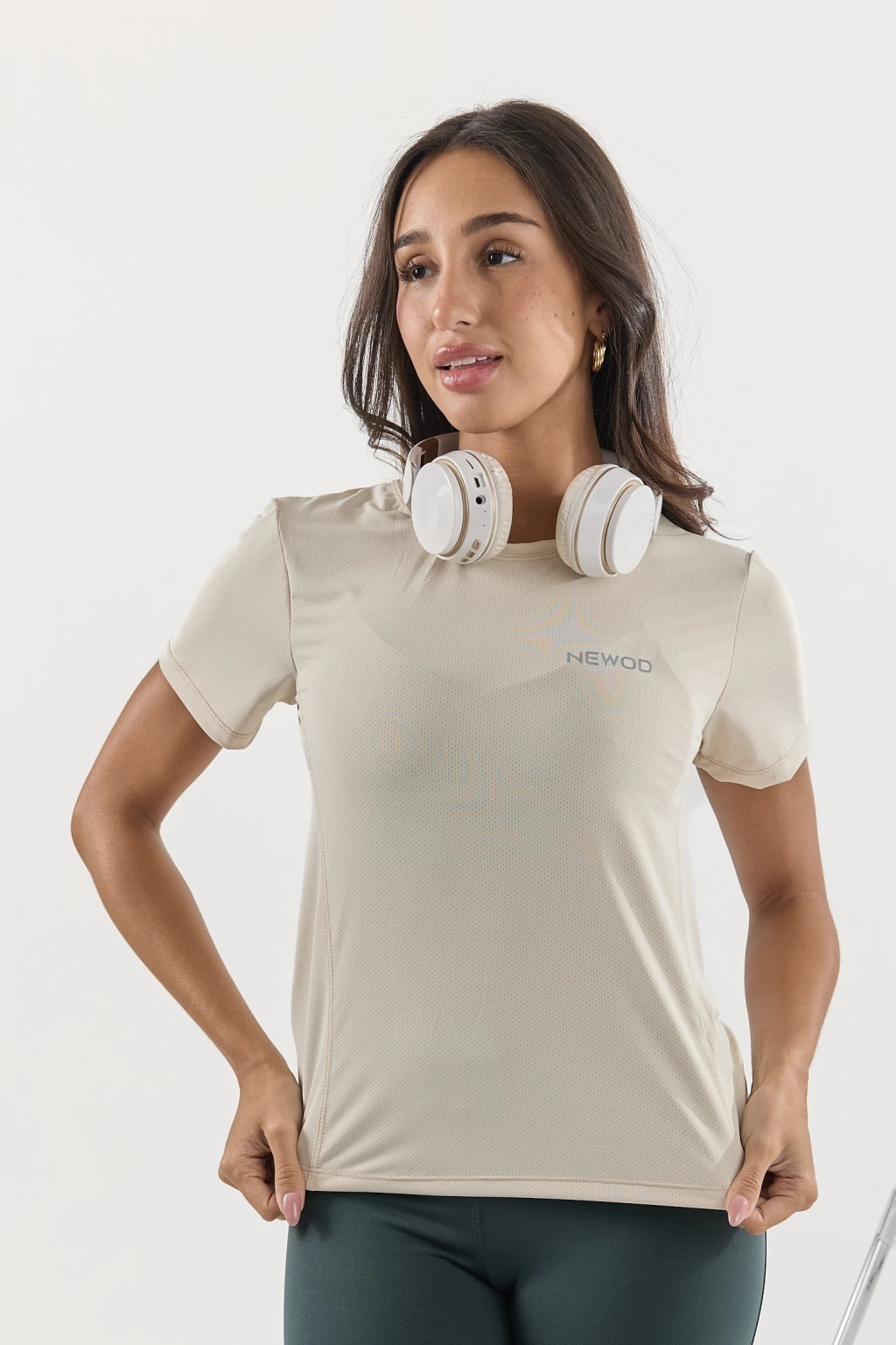 Remera newod win - crema