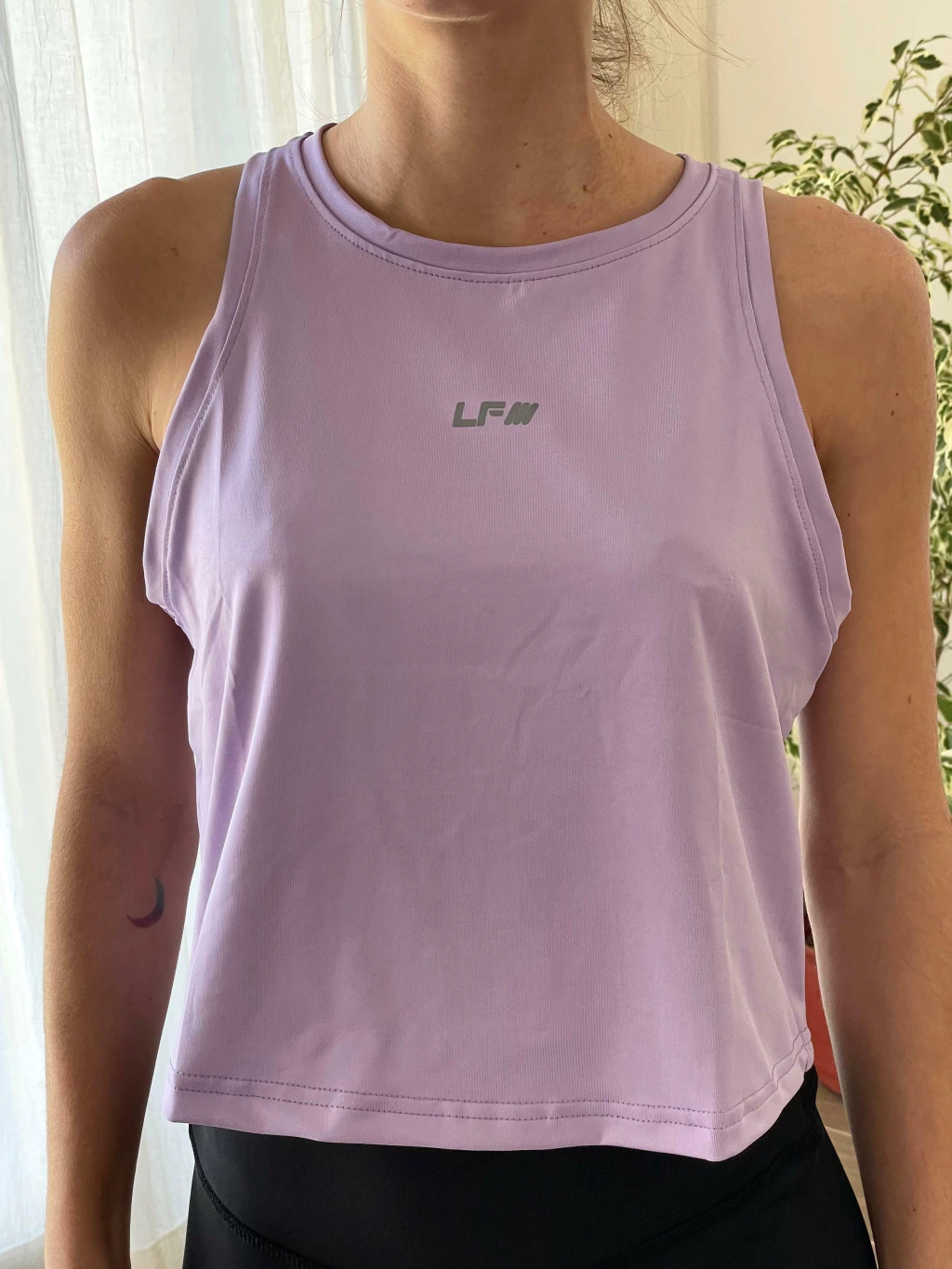 Musculosa LF corta - lila