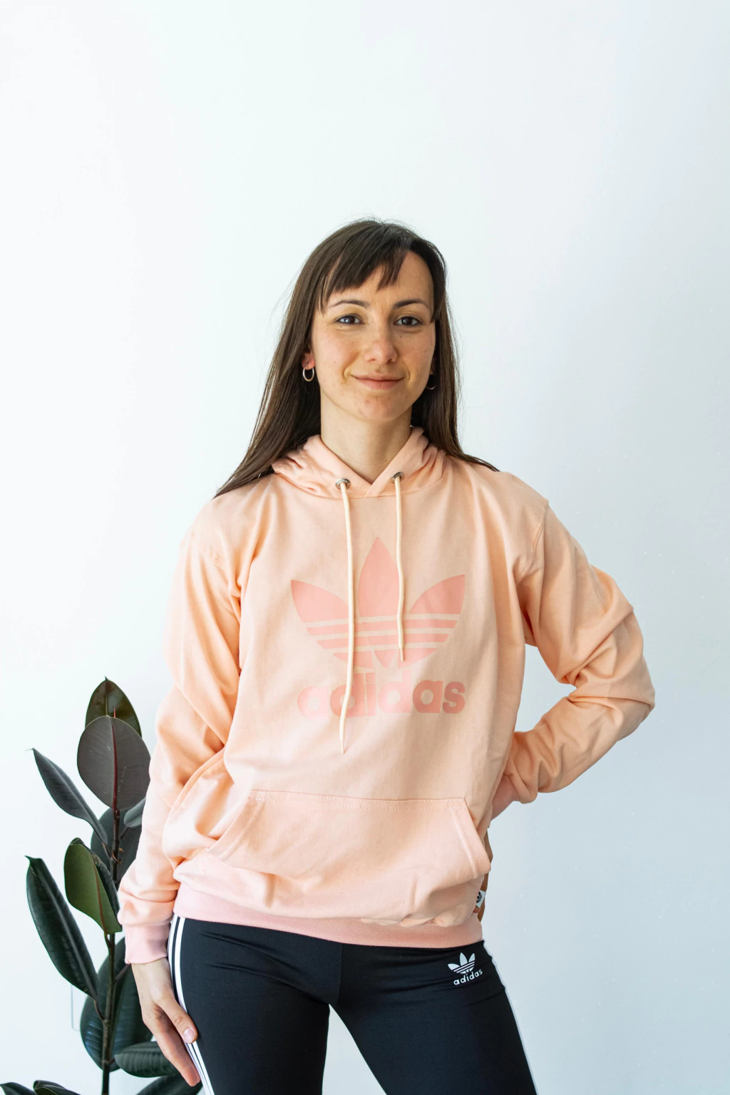 Buzo adidas liviano - coral