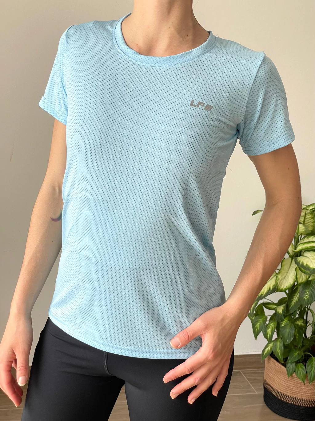 Remera LF dry - celeste