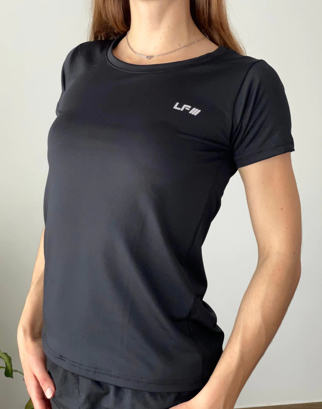 Remera LF basic - negro
