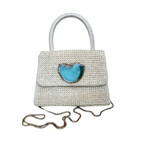 Bolsa Mini Tote Ráfia Off-White com Pedra Quartzo Azul Natural - Ed. Exclusiva - comprar online