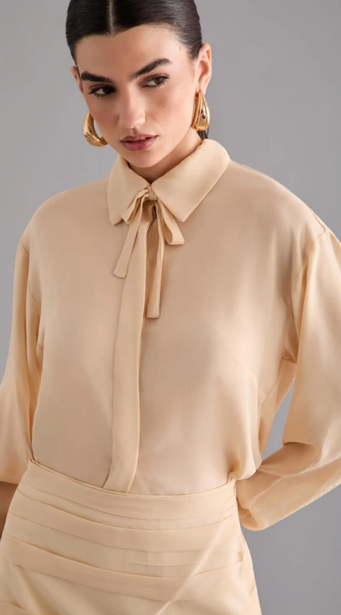 CAMISA MANGA LONGA EM CHIFFON