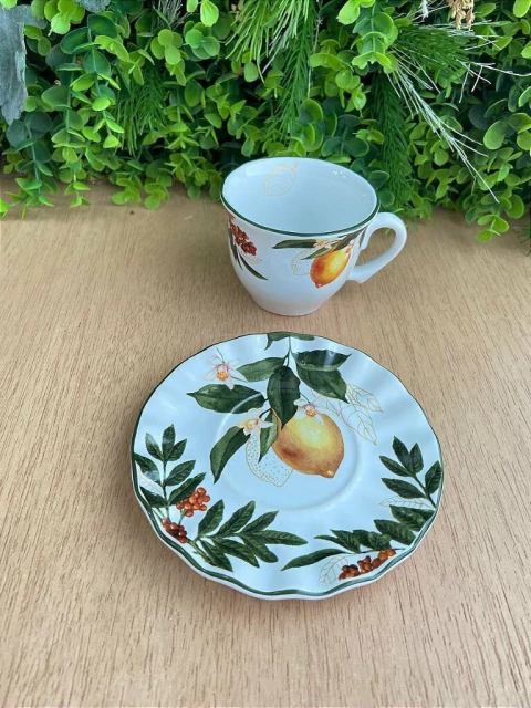 Xícara de Chá Limão Siciliano Master Chef