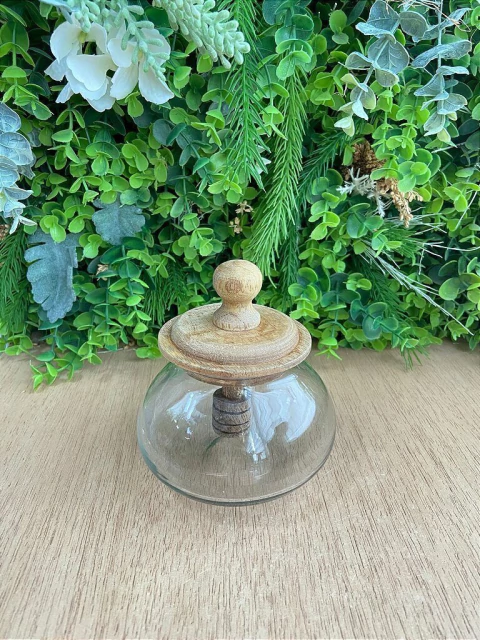 Meleira de Vidro e Madeira