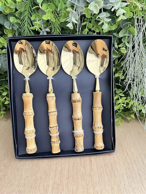 Conjunto de 4 Colheres para Mesa Bambu Natural Dourado