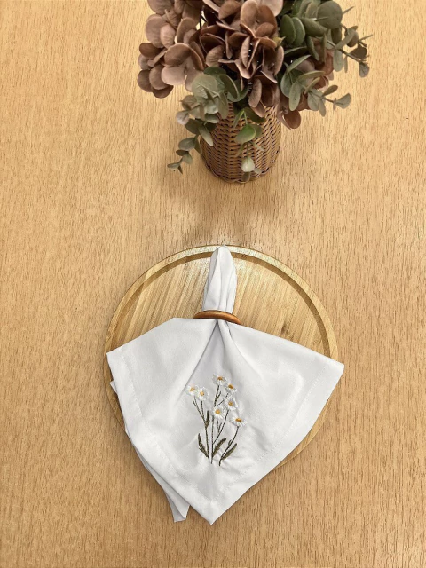 Guardanapo Bordado Margarida