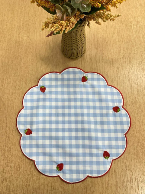 Lugar Americano Moranguinho Azul Bordado