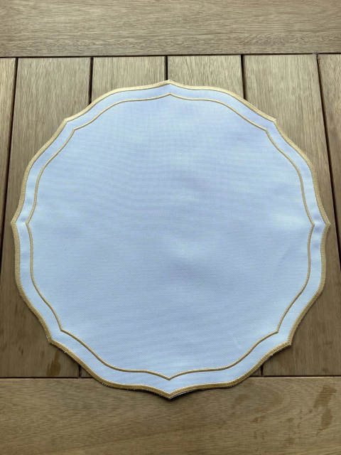 Lugar Americano Glamour Dourado Impermeável (Natal)