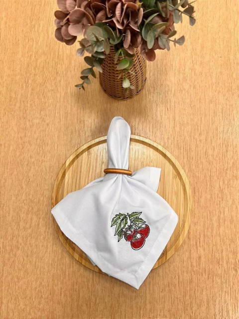 Guardanapo Bordado Tomate