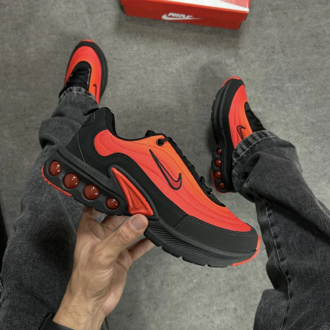 NK DN BLACK ORANGE - comprar online