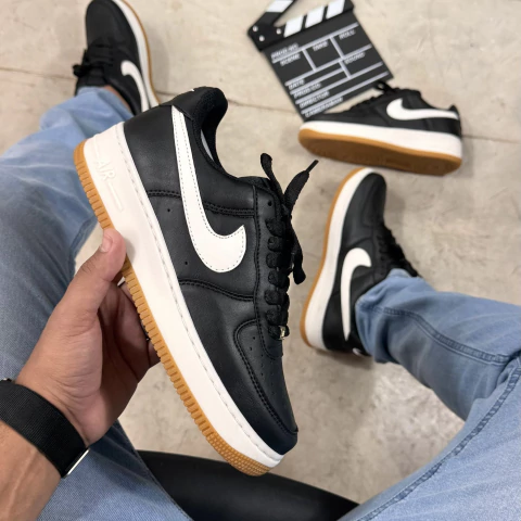 Force Black Brow White - comprar online