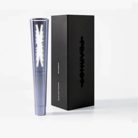 LE SSERAFIM - Official Light Stick - comprar en línea