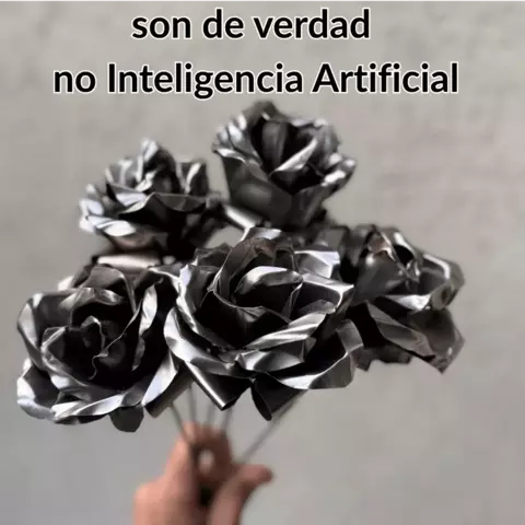 Rosa de Chapa Hecha a Mano – Única, Eterna y Argentina