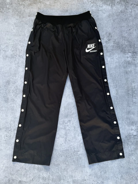 PANTALÓN NIKE (L)