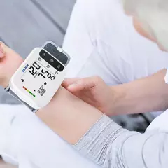 Monitor Digital de presión arterial de muñeca y oxímetro de pulso - comprar en línea