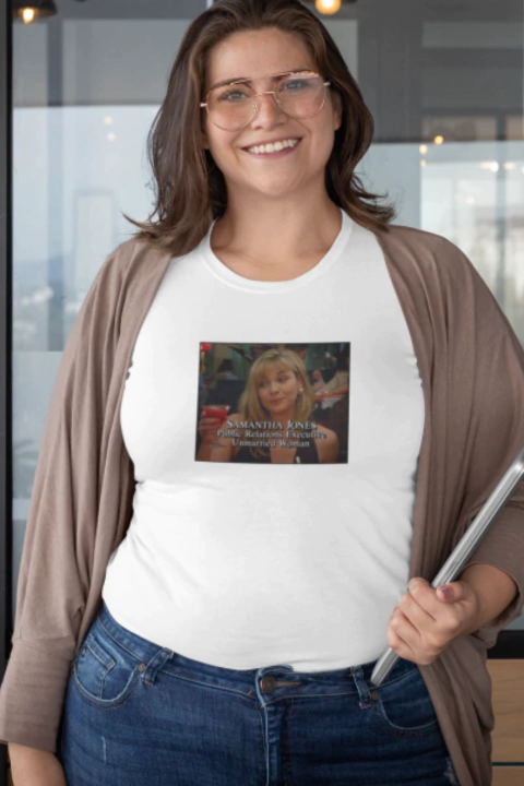 CAMISETA SAMANTHA JONES PLUS-SIZE - comprar online
