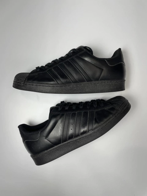 Adidas Superstar Black - 42