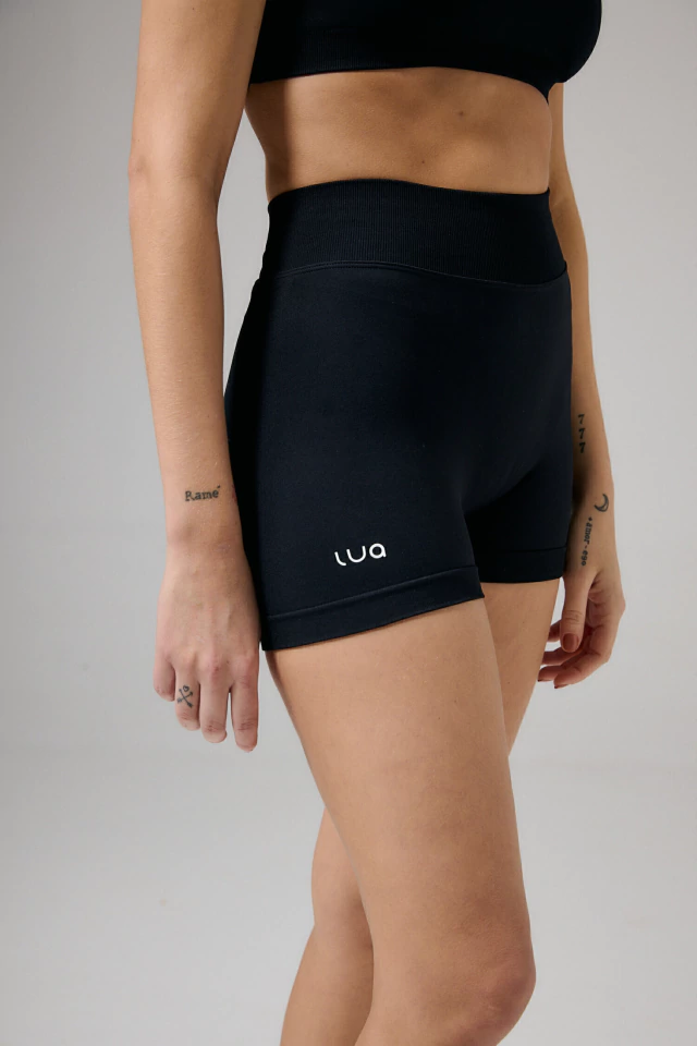 Short Active en internet