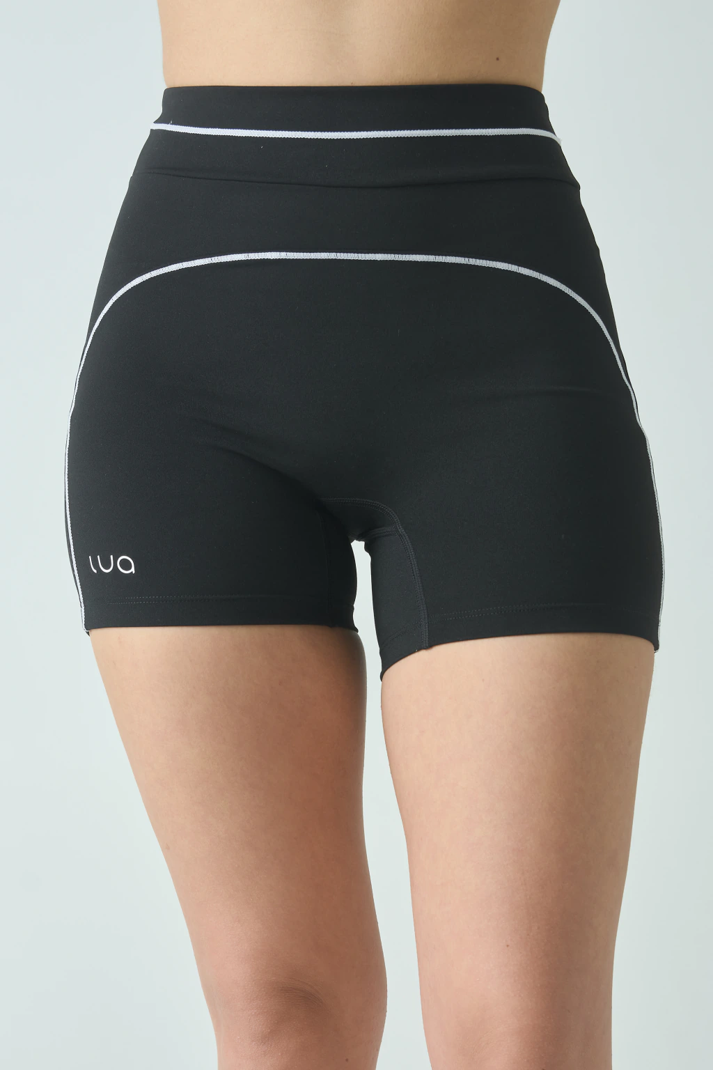 Short Luxe