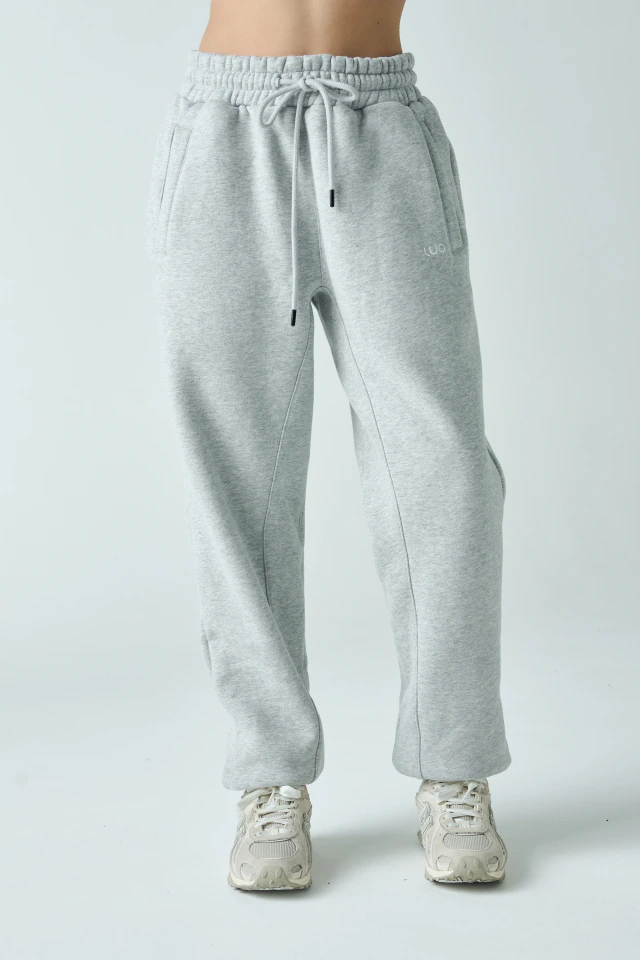 Pantalón Moon en internet