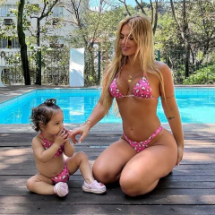 Biquíni tal mãe tal filha