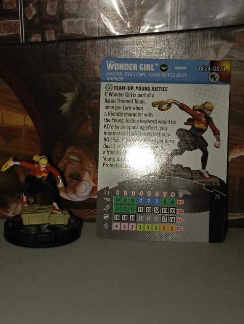 Wonder Girl DC24-007 - comprar online