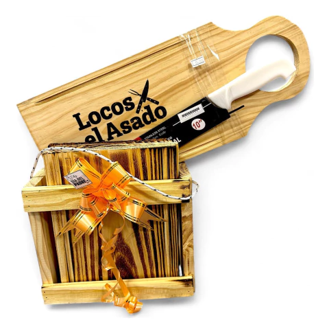 Set De Asado 4 Platos 1 Tabla Cuchilla Y Caja Transportadora