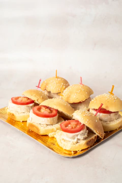 Pan Brioche c/ Pollo y Tomate