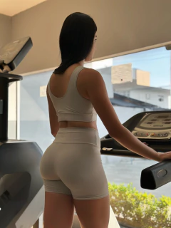 Conjunto Lari na internet