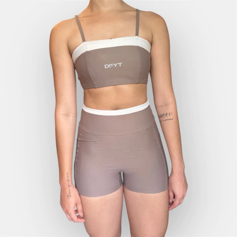 Conjunto Yas - comprar online