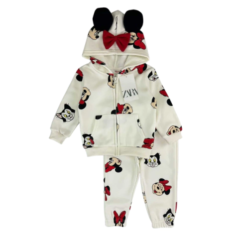 Conjunto Minnie con Capucha