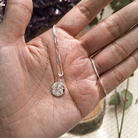 Cadenita de Plata 925 de 40 cm con Medalla de San Benito – Protección y Fe