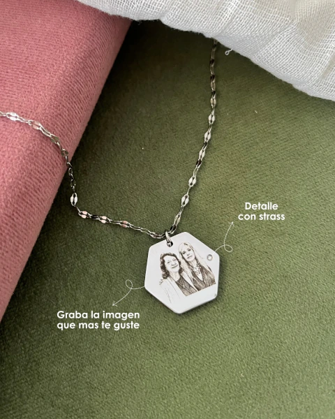 Collar Foto Personalizada Hexagonal dorada/plateada